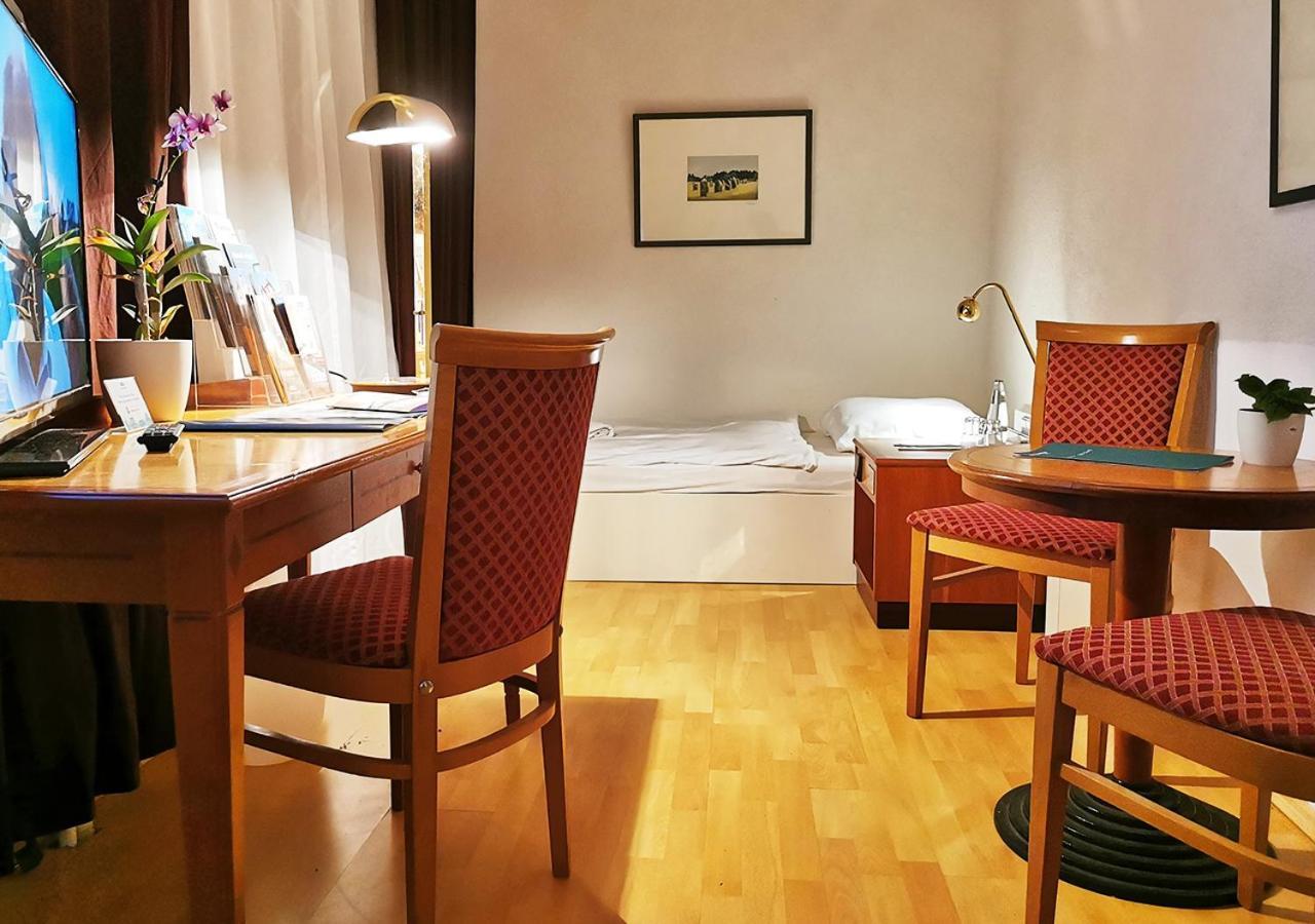 Hotel Spreewaldschule 란겐그라사우 외부 사진