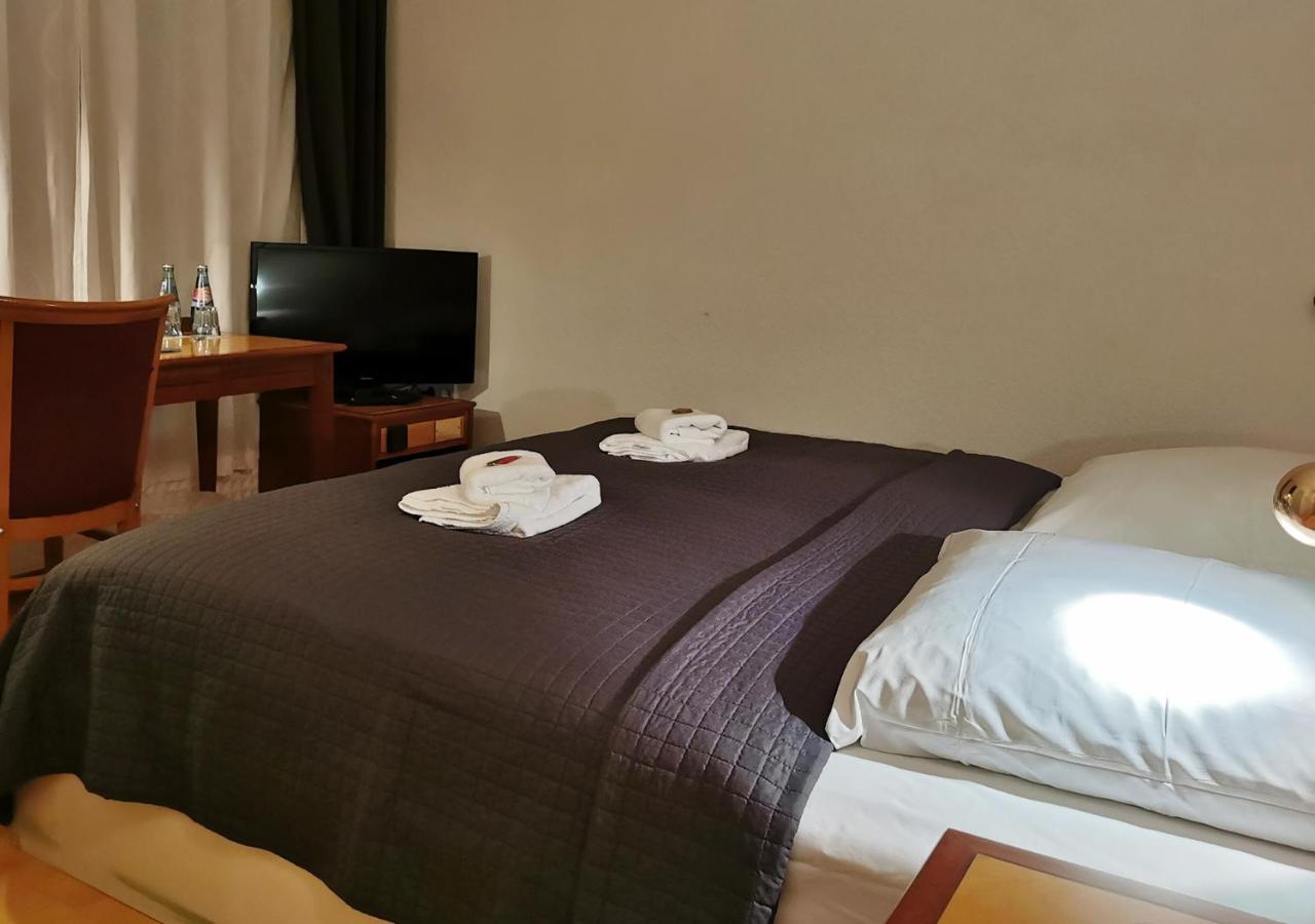 Hotel Spreewaldschule 란겐그라사우 외부 사진